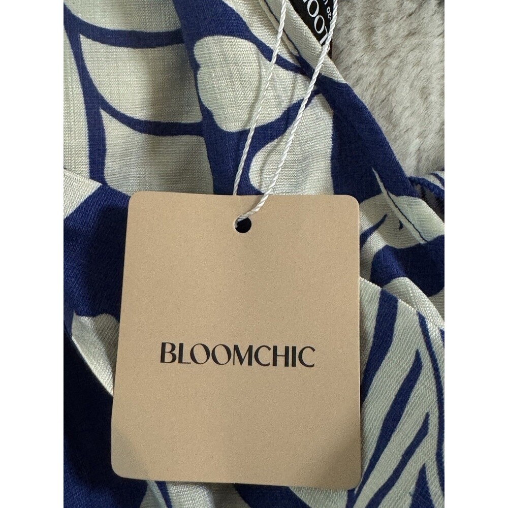 Bloomchic Jumpsuit Floral Blue White Hawaiian Wide Leg Size 18 New Ruffle Trim - Picture 6 of 8